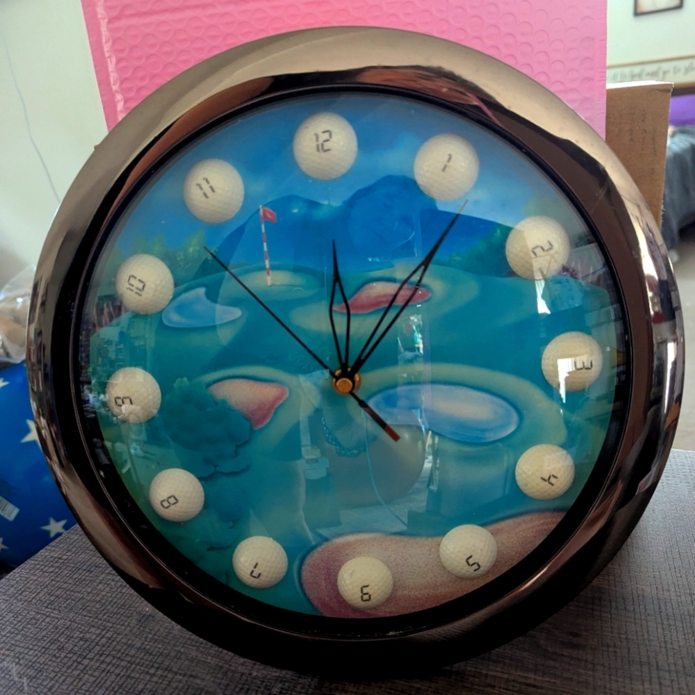 Golf Course Themed Wall Clock